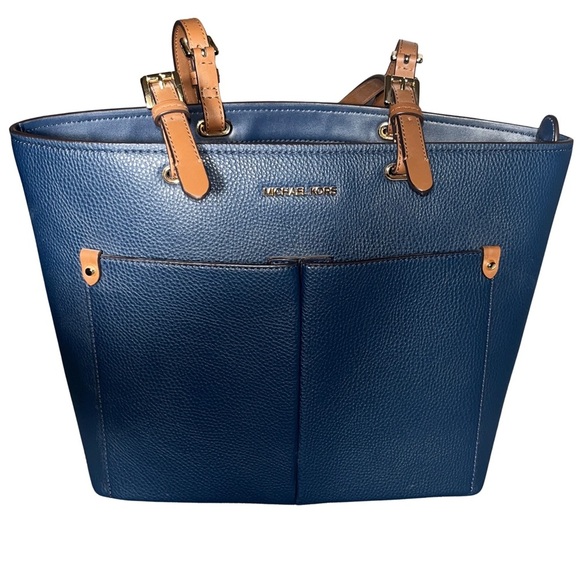 Michael Kors Voyager East West Tote Bag in Admiral Blue Pebbled Leather - Picture 1 of 6